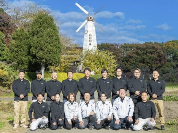 投稿記事用スタッフ集合写真埼玉まさゆめ塗装