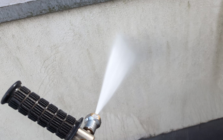 外壁の高圧洗浄