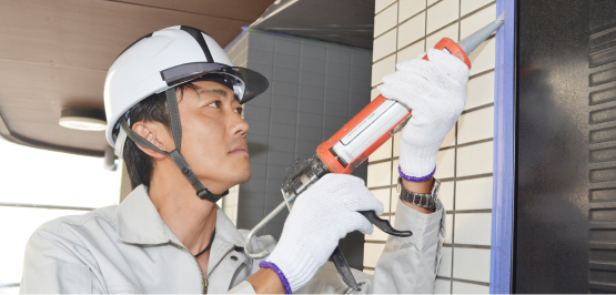 シーリング工事の様子