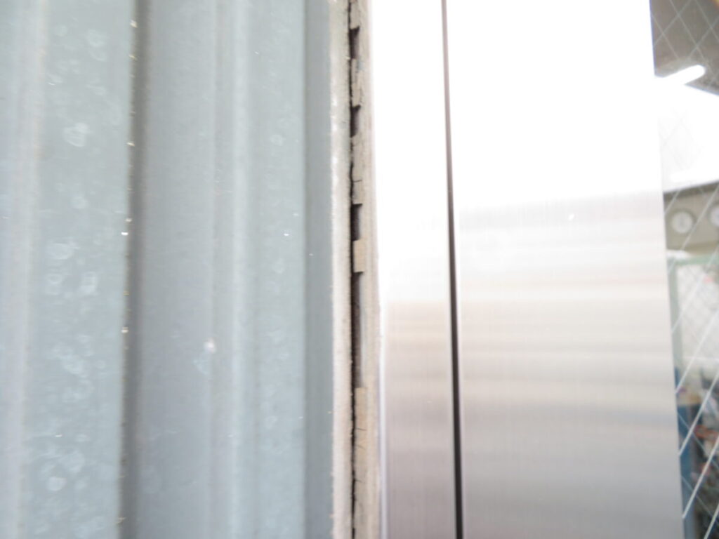 施工前のコーキング