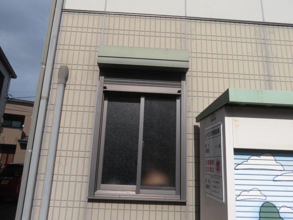 シャッターボックス