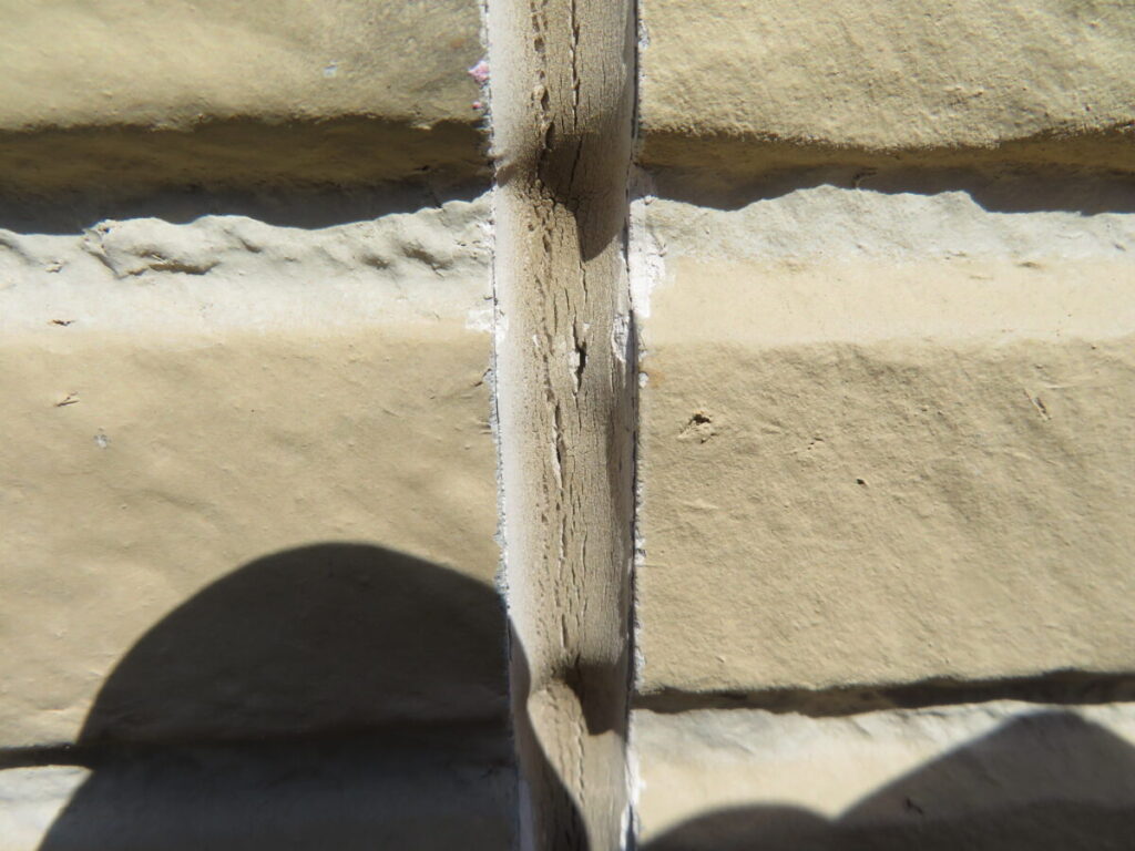 コーキングの劣化 破断