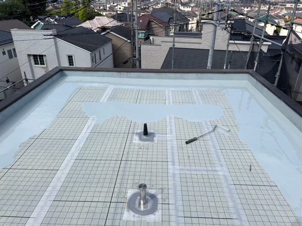 ウレタン塗膜1層目