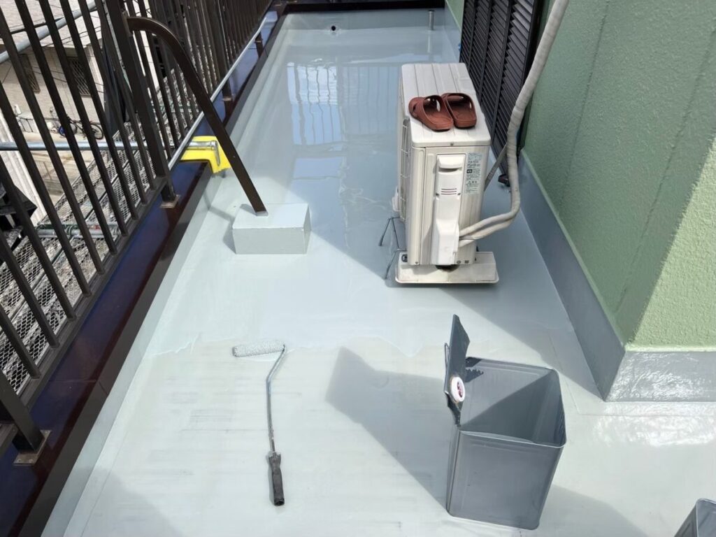 ウレタン塗膜2層目