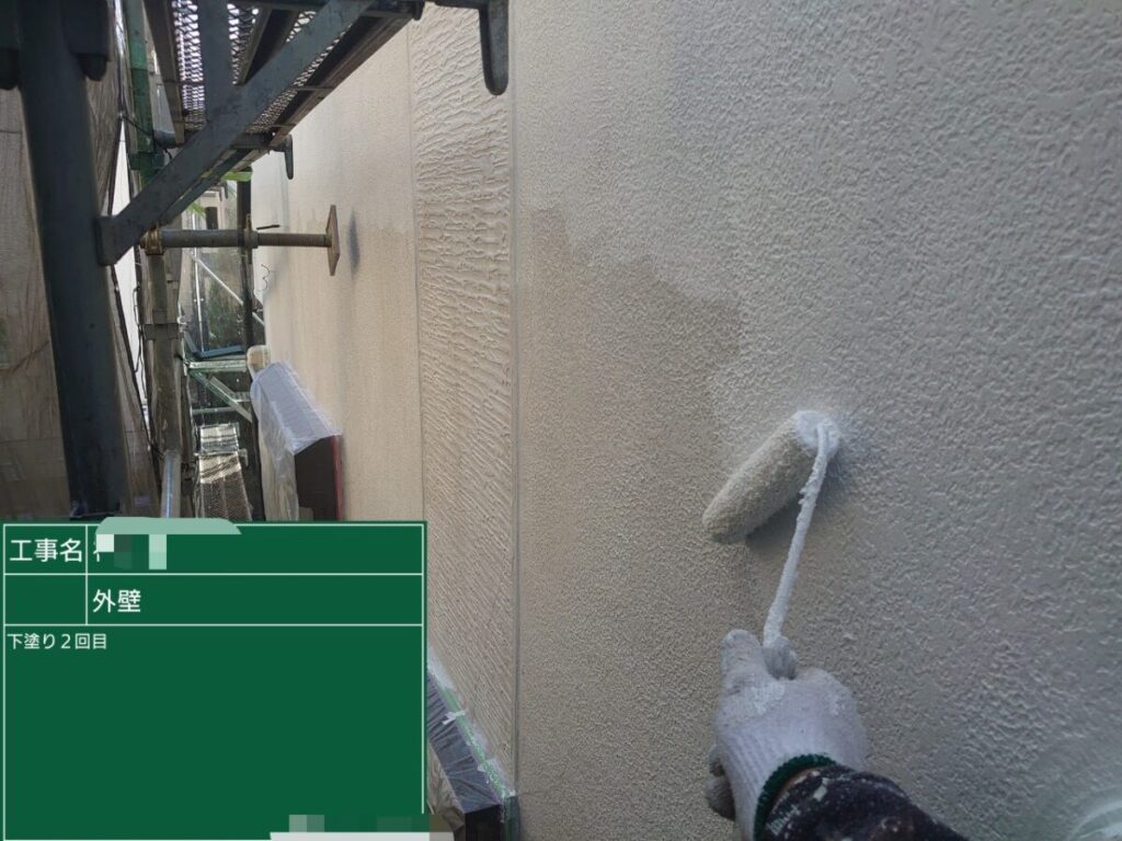 下塗り2回目「エピテックフィラーAEⅡ」