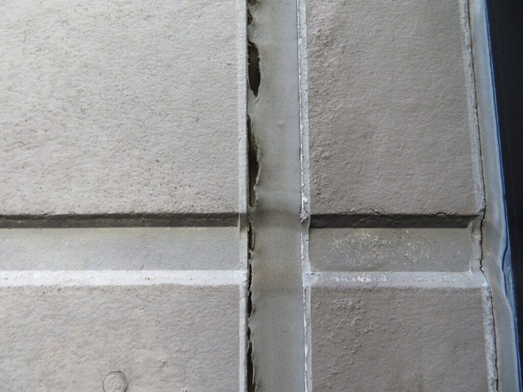 コーキングの劣化