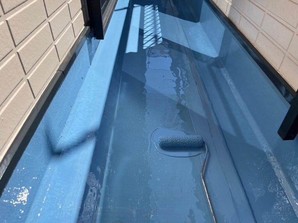 ウレタン塗膜2層目塗布