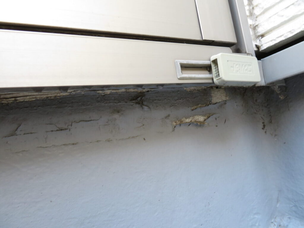 ベランダ床面の剥離