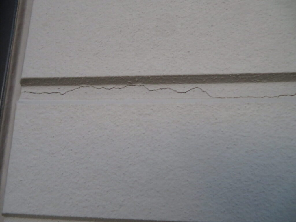 外壁の劣化・クラックの発生