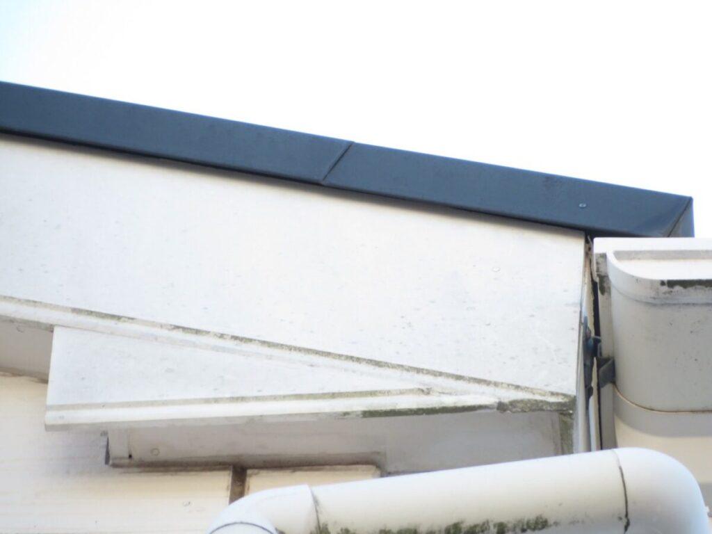 破風板の経年劣化