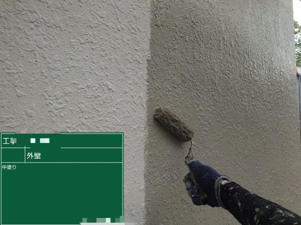 外壁中塗り「サンドベージュ」