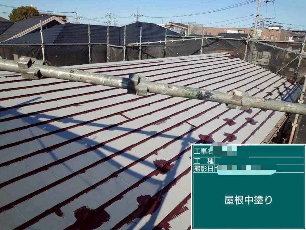 屋根中塗り「マホガニー」
