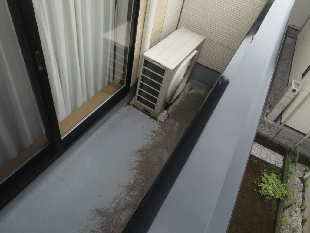バルコニー床面施工前